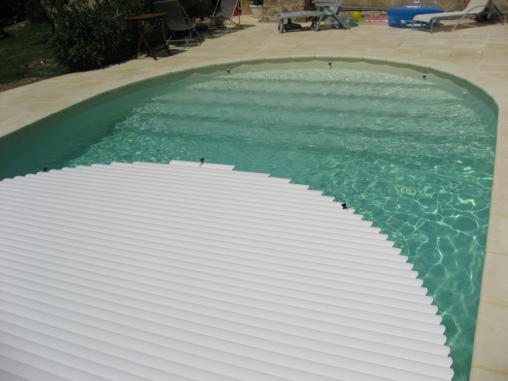 Tapparella fuori terra "Mouv &amp; Roll" per piscina in Florida