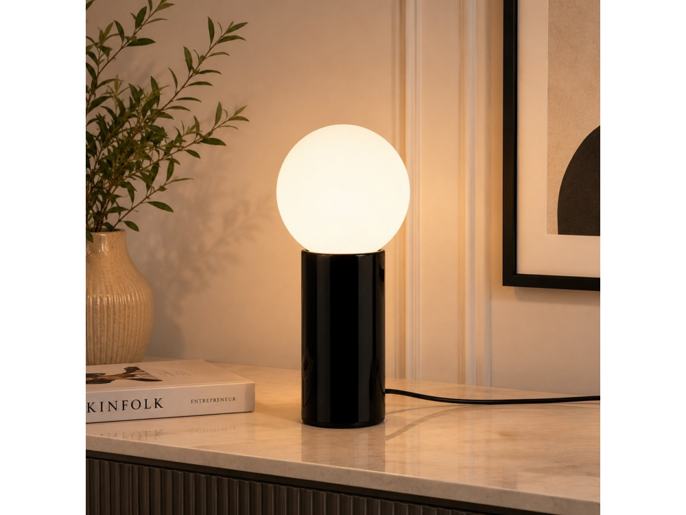 Lampada da tavolo in metallo "Polo" - 15 x 15 x 35 cm - Nera