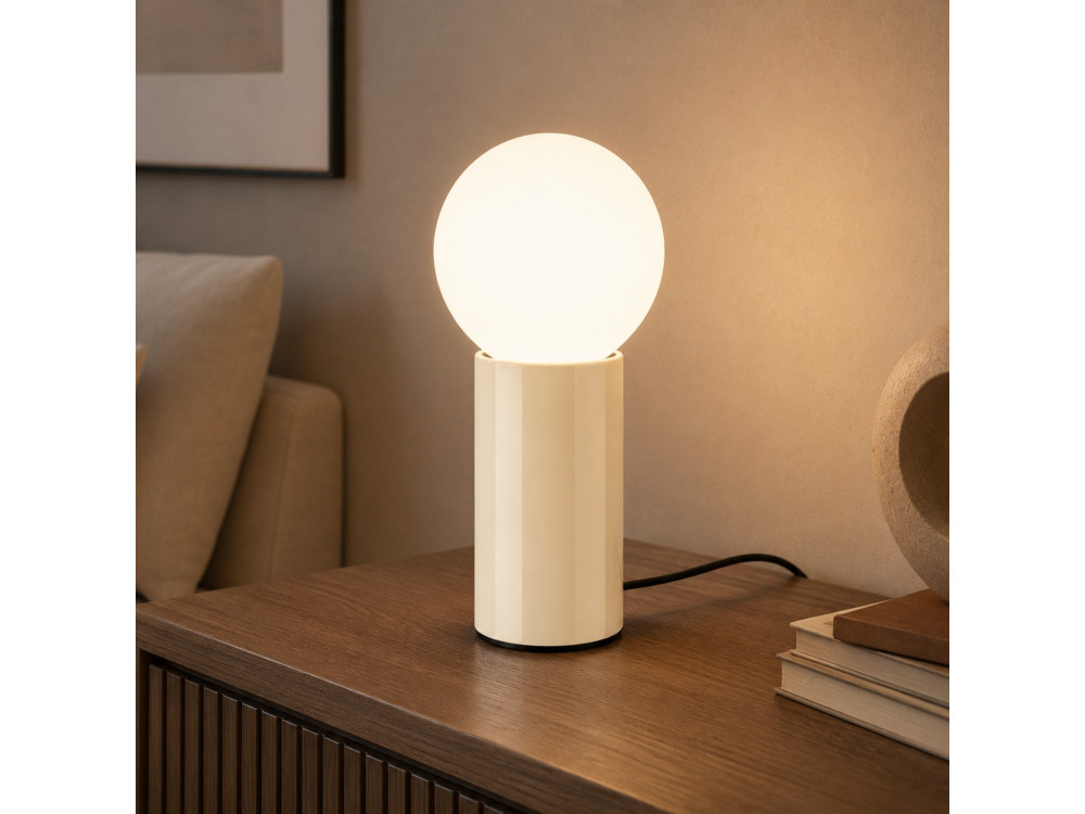 Lampada da tavolo in metallo "Polo" - 15 x 15 x 35 cm - Beige