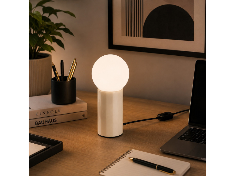 Lampada da tavolo in metallo "Polo" - 15 x 15 x 35 cm - Beige
