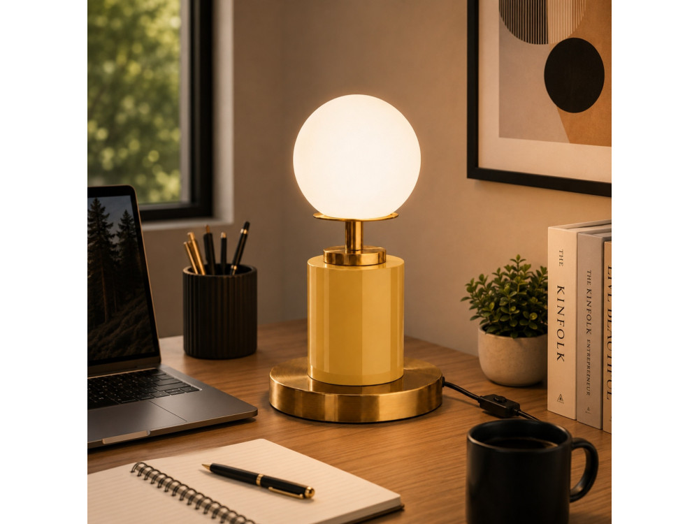 Lampada da tavolo in metallo "Moira" - 17 x 17 x 34 cm - Giallo