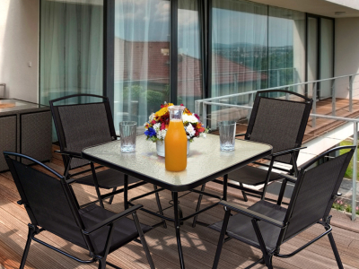 Come scegliere il tavolo da terrazza?